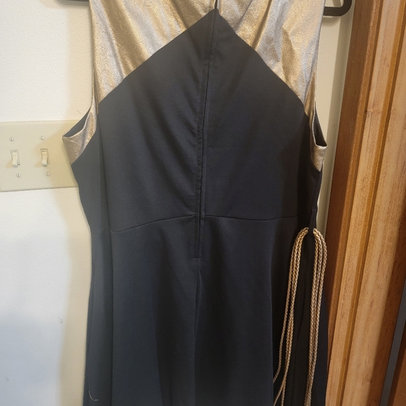 Torrid Amazonian Wonder Woman Cosplay Dress Black and Gold 20 euc - Picture 3 of 8